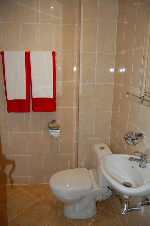 Rozovata Kashta Hotel Kjustendil Værelse billede